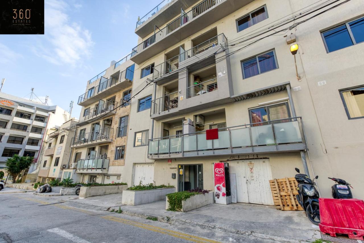 Centre Apt In St Julians/Pv With Spacious Living By 360 Estates Saint Julian's Bagian luar foto